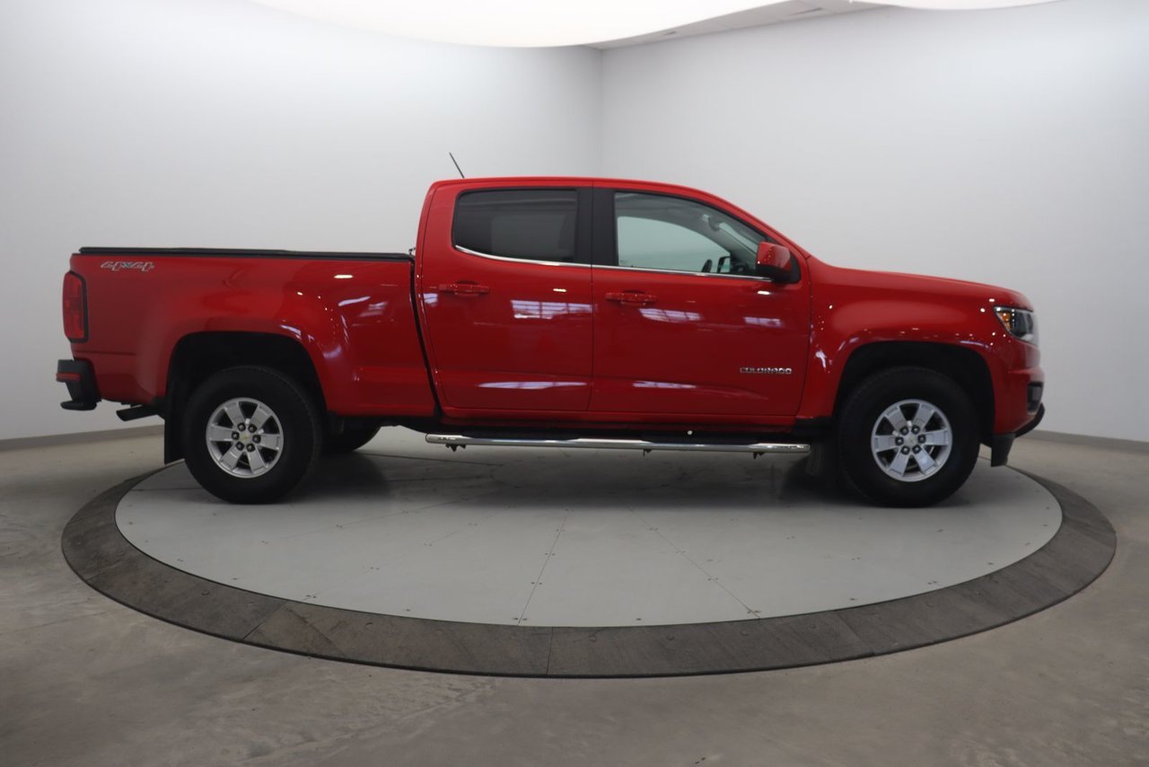 Chevrolet Colorado 4WD WT 2017 Rouge Baie-Comeau - photo #2