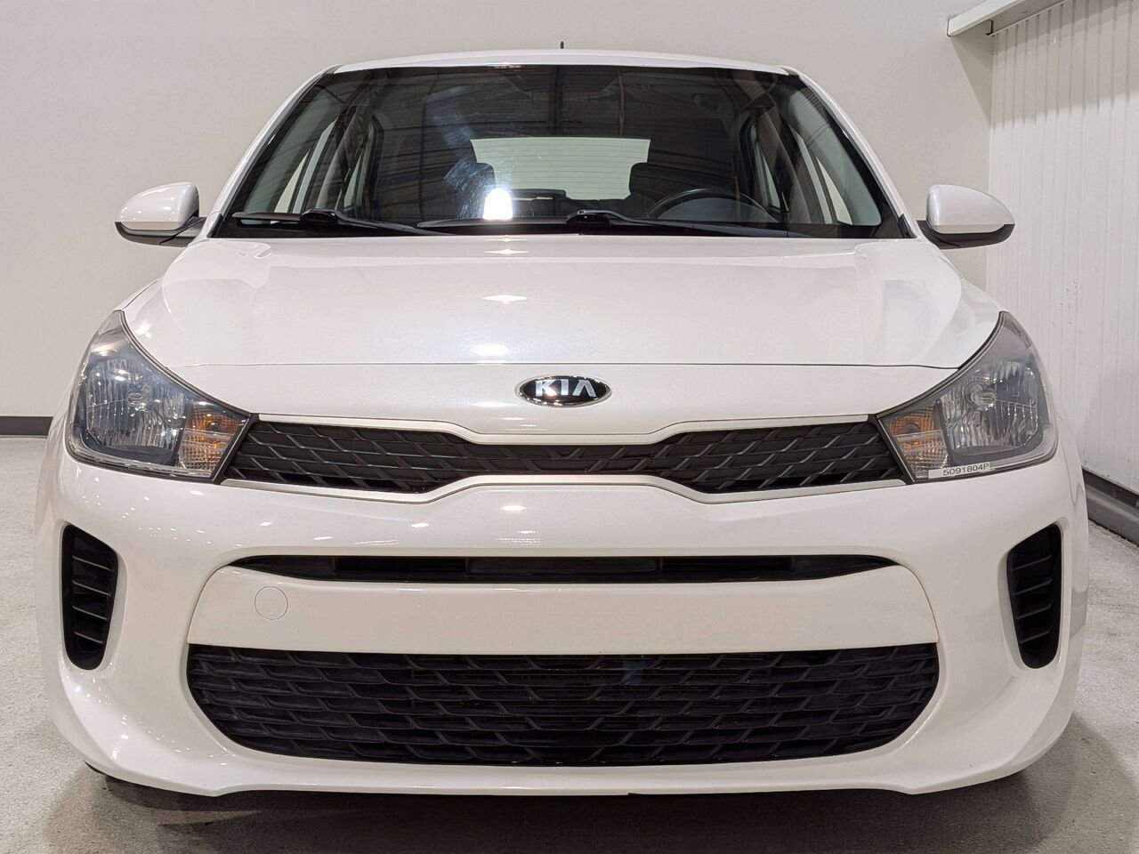 2018 Kia Rio 5-door LX Manual White Val-David - photo #3