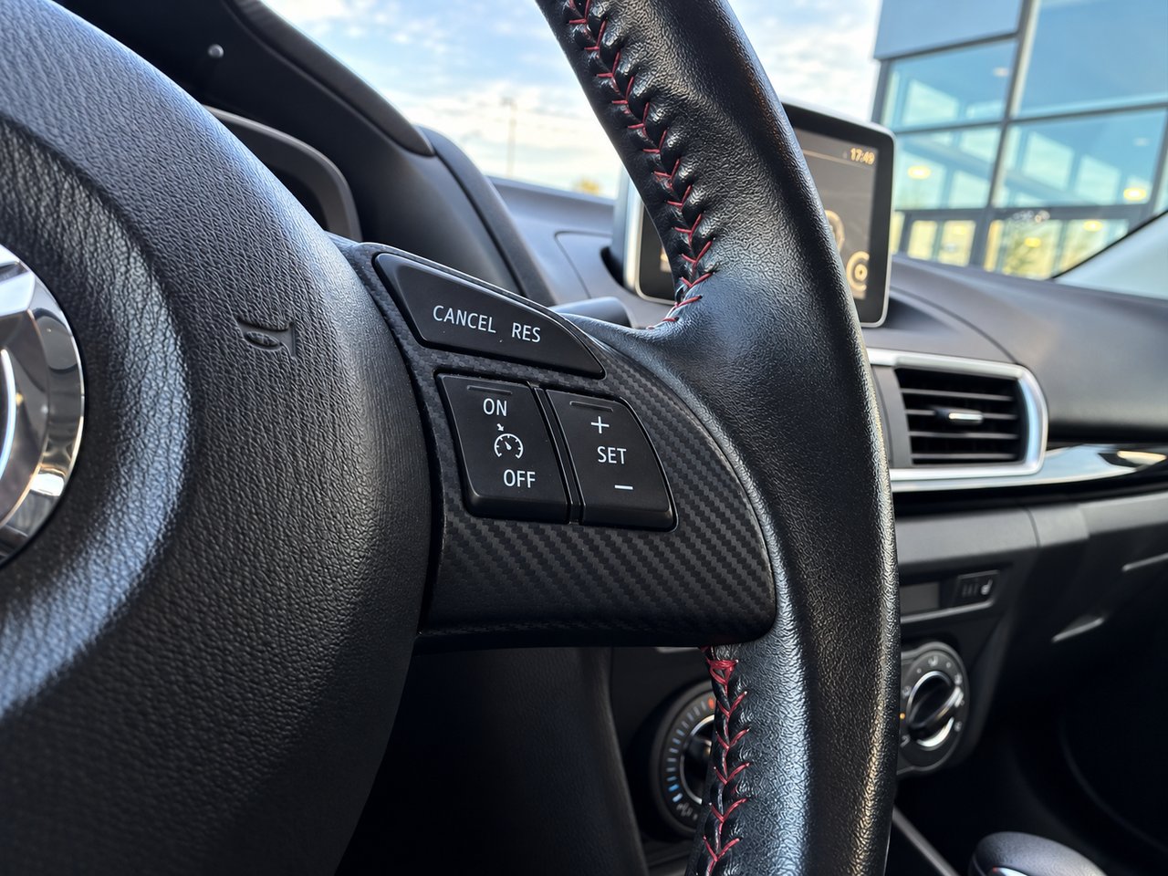 2016 Mazda 3 SPORT GS White Châteauguay - photo #14