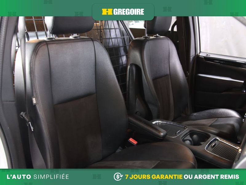 2020 Dodge GR Caravan White Laval - photo #23