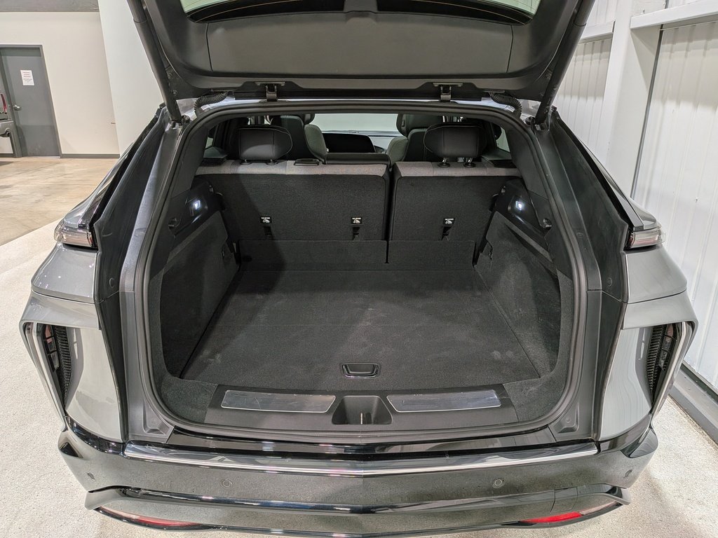 2024 Cadillac LYRIQ 4dr Tech w/1SA Grey Val-David - photo #7