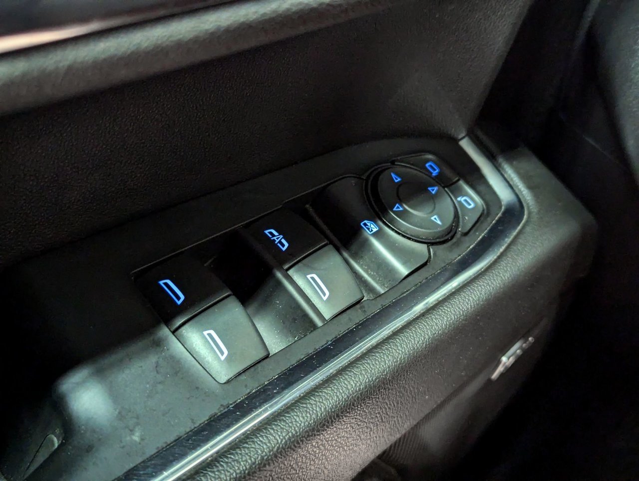 Chevrolet Silverado 1500 LT Trail Boss 2022 . Saint-Eustache - photo #19