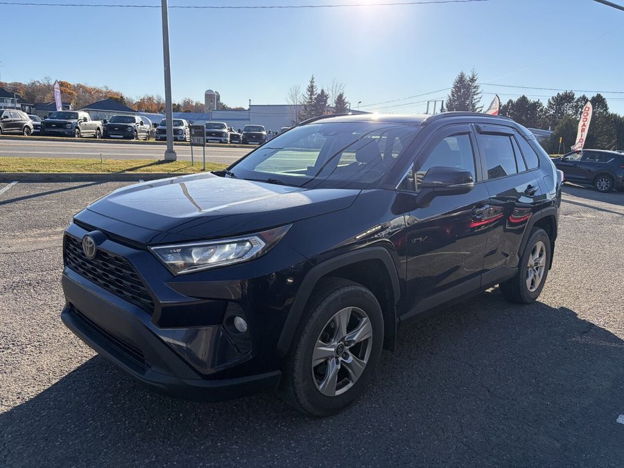 TOYOTA RAV4 XLE/XLE PREMIUM XLE TI 2019 Bleu