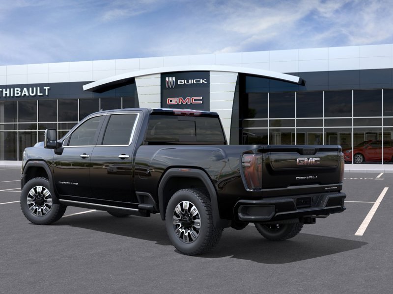 GMC Sierra 2500HD Denali cabine multiplace 4RM 159 po 2026 NOIR ONYX