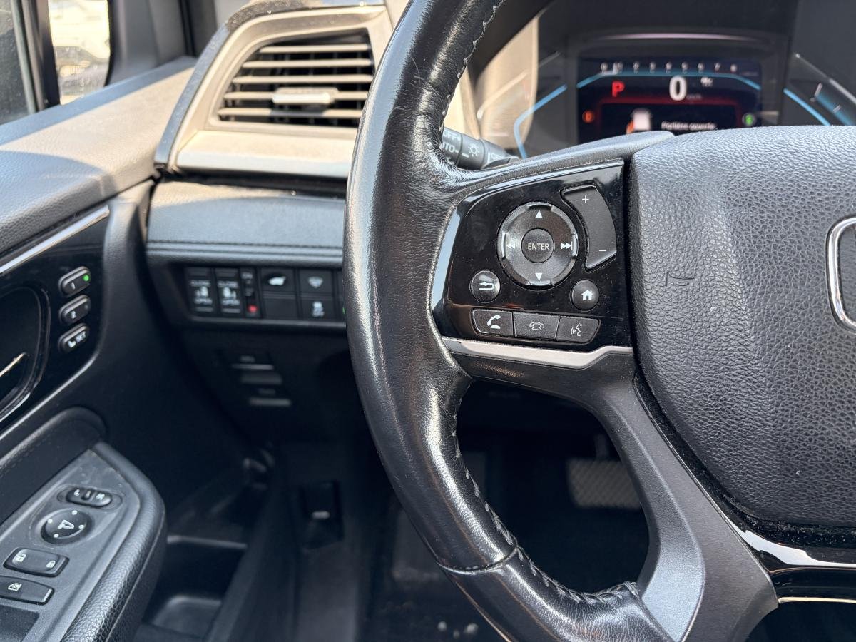 2021 Honda Odyssey Black  - photo #13