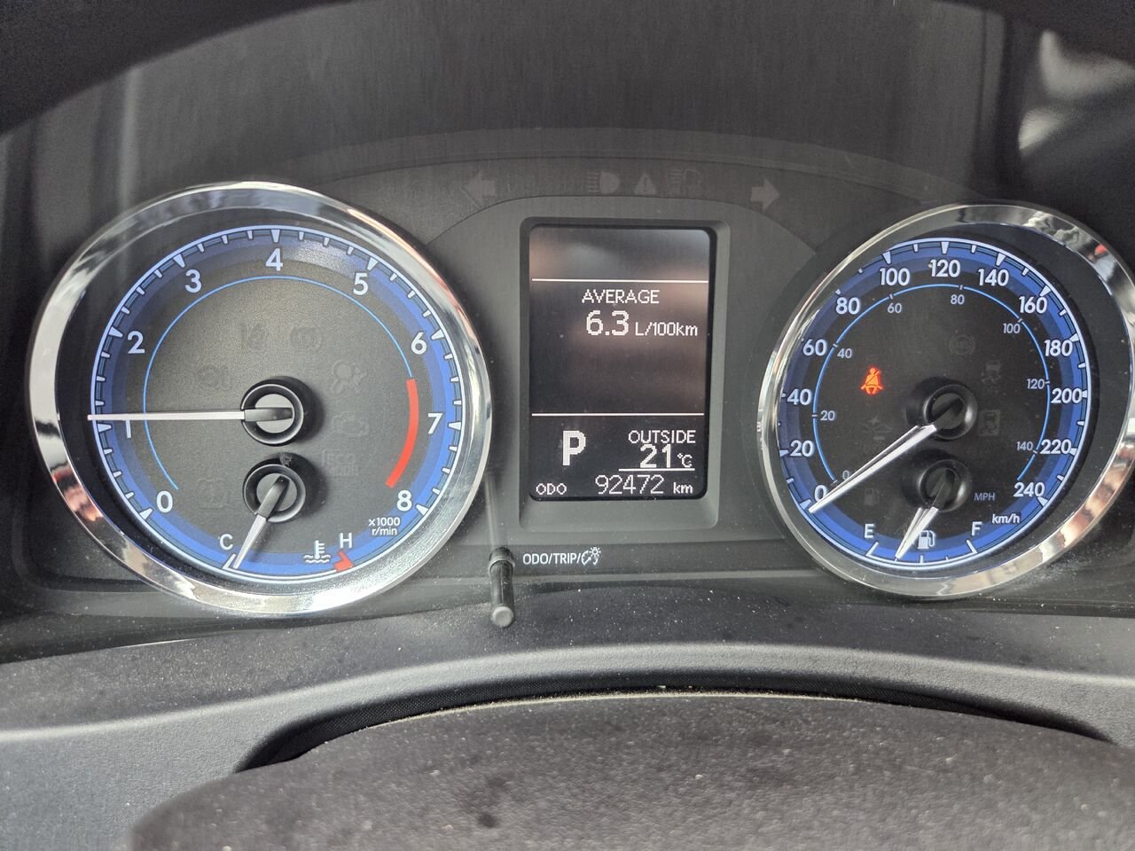 2017 Toyota COROLLA Grey Mont-Laurier - photo #22