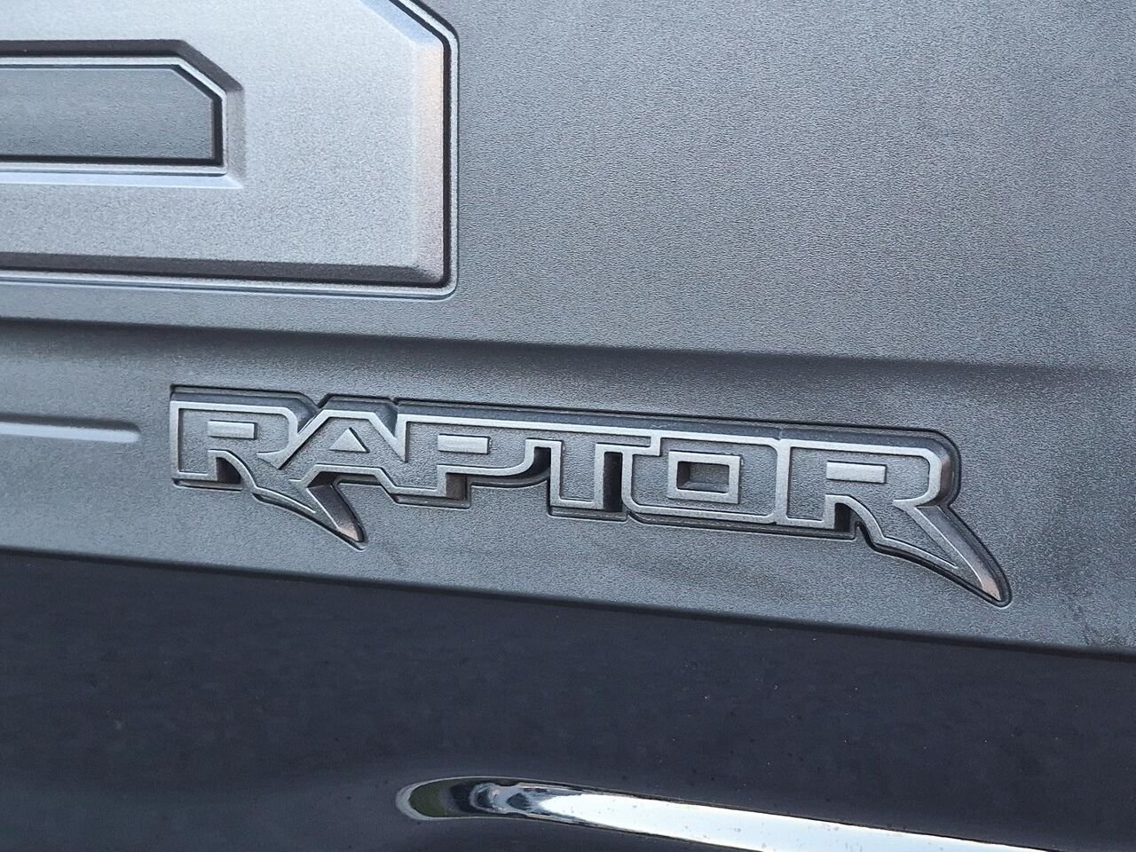 Ford F-150 2F466A | Raptor SuperCrew 4RM caisse de 5,5 pi 2023 Noir Saint-Jérôme - photo #16