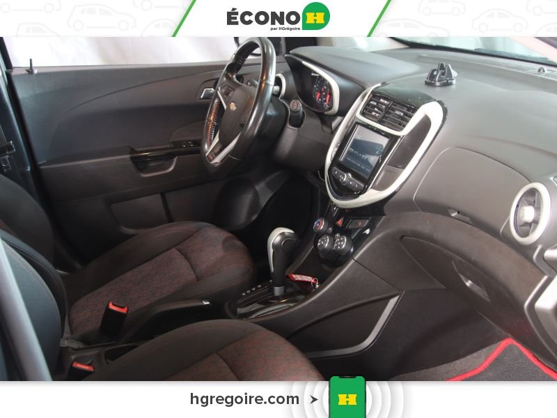 Chevrolet Sonic 822047 | LT AUTO TOIT GR ÉLEC A/C BLUETOOTH CAMÉRA MAGS 2017 Gris Laval - photo #25