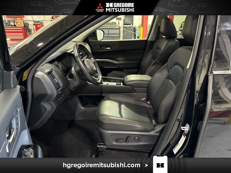 2024 Nissan Pathfinder Black Saint-Eustache - photo #13