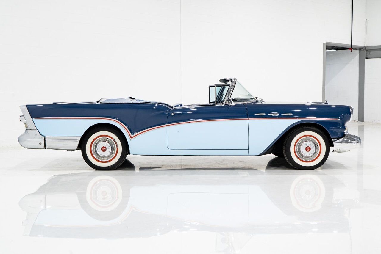 Buick Special 364/300HP NailHead 1 of only 2,056 1957 Bleu Montréal - photo #22