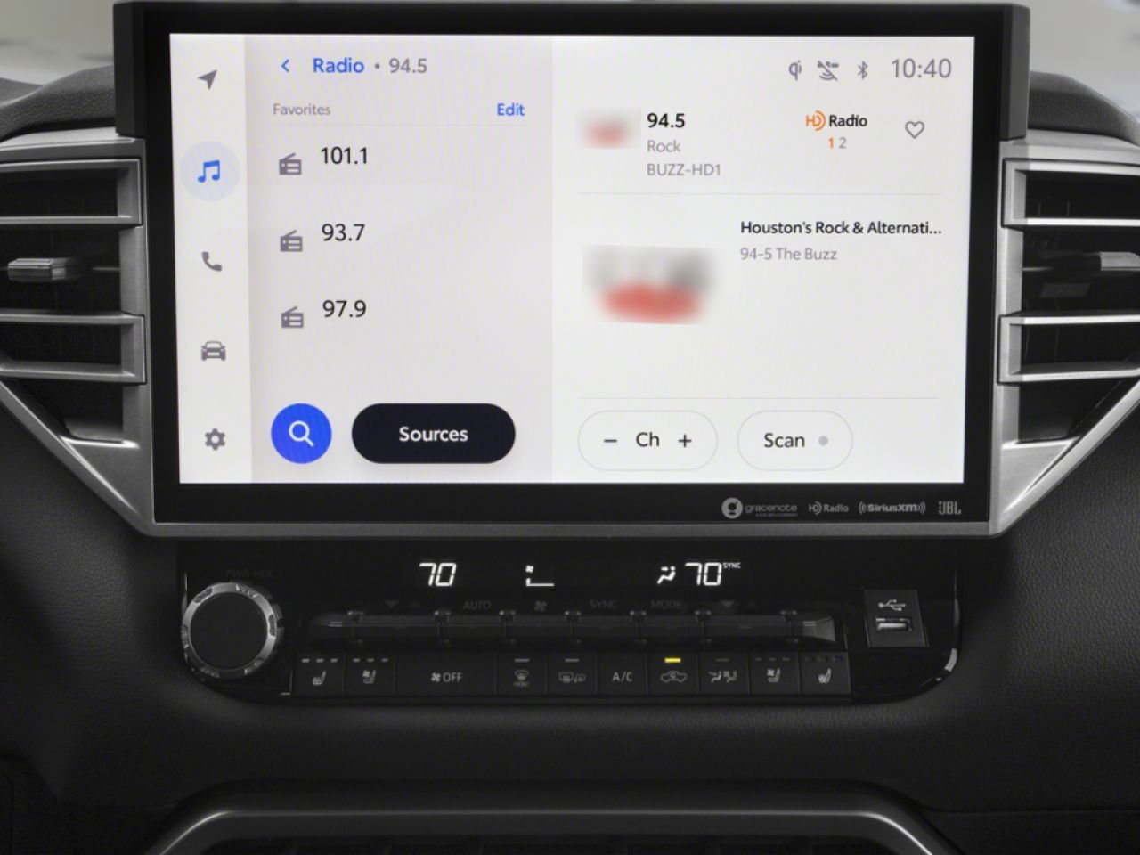 2026 Toyota Tundra Midnight Black Metallic Saint-Eustache - photo #3