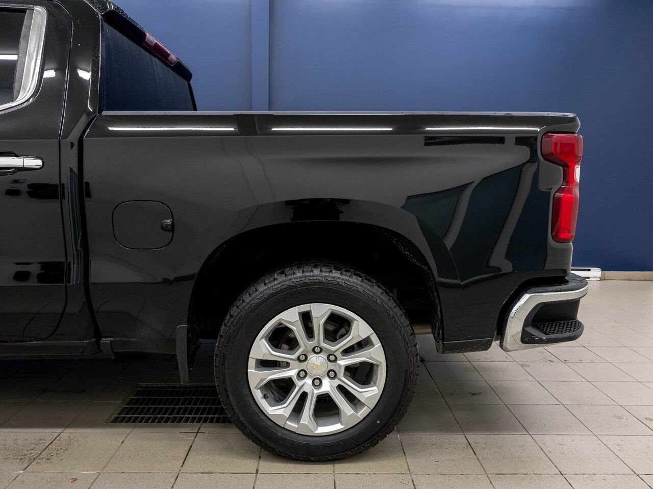 2023 Chevrolet Silverado 1500 LTZ Z71 CREW 4X4 V8 *NAV* CUIR SIÈGES VENTIL BOSE Black Saint-Jérôme - photo #33