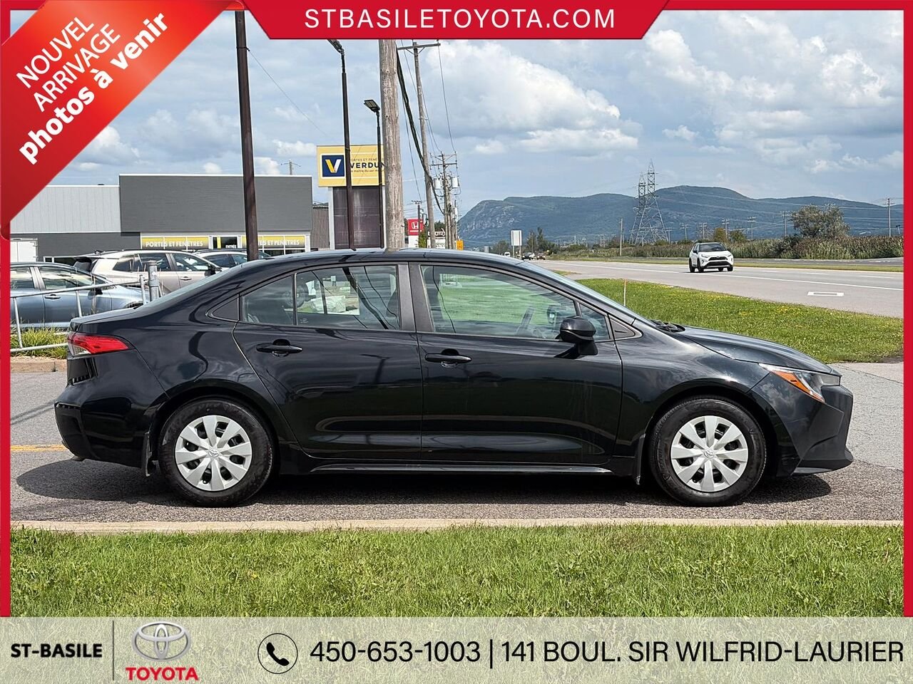 2022 TOYOTA COROLLA Black Saint-Basile-le-Grand - photo #3