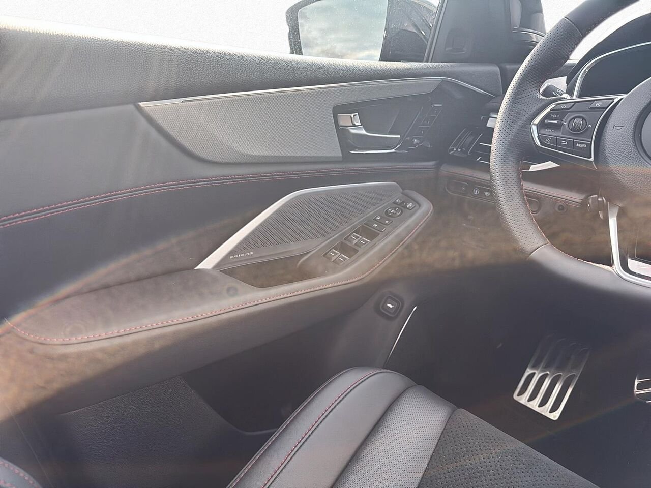2026 Acura MDX Majestic Black Pearl Blainville - photo #9