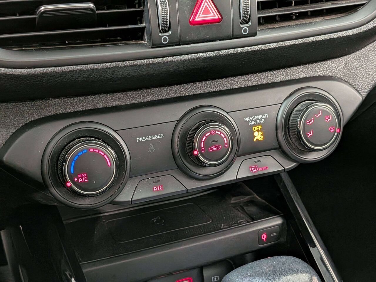 2021 Kia Forte EX Premium IVT Grey Val-David - photo #21