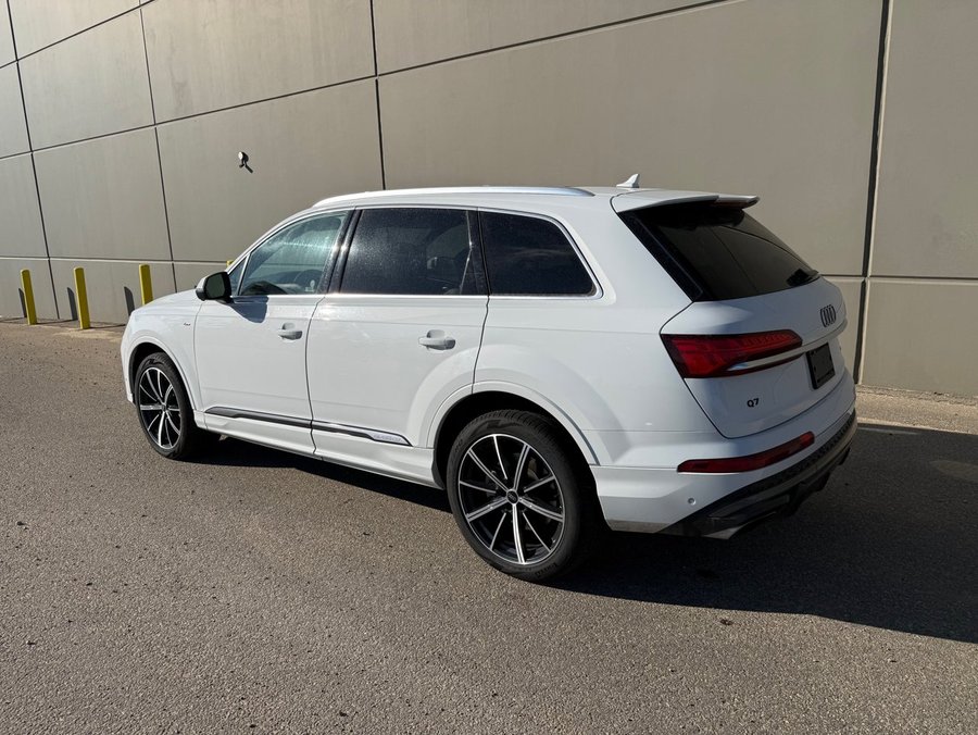 2026 Audi Q7 Progressiv | S-Line Package | Panoramic Sunroof | Heated and Ventilated Seats