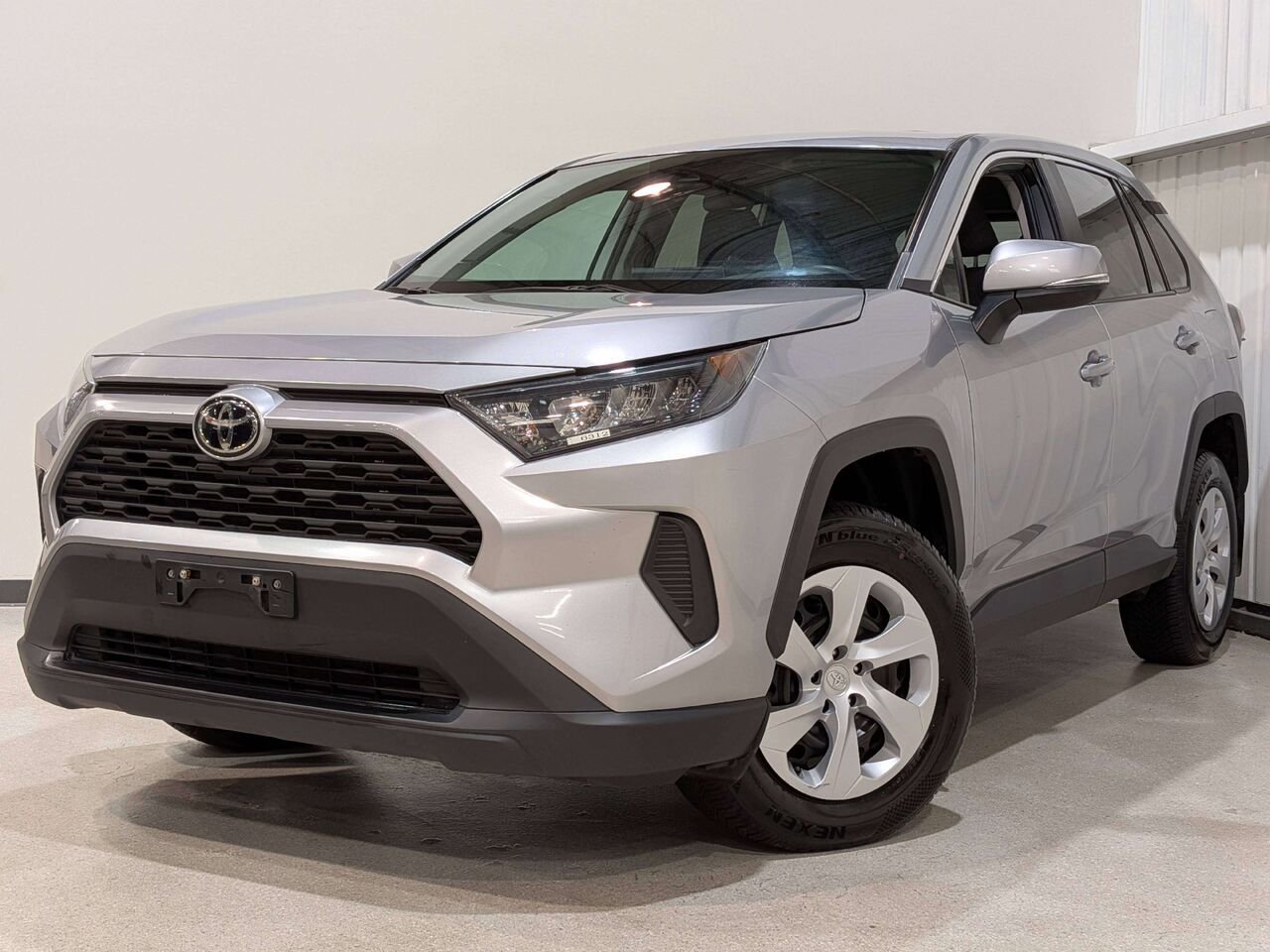 2024 Toyota RAV4 LE AWD Black Val-David - photo #0