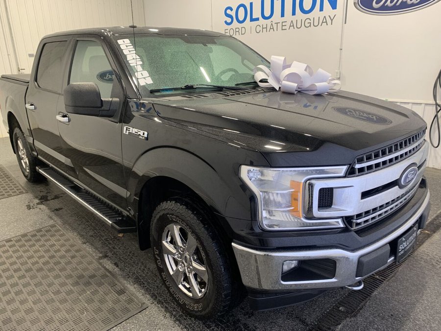 Ford F-150 SUPERCREW XLT XLT cabine SuperCrew 4RM caisse de 5,5 pi 2018 Noir