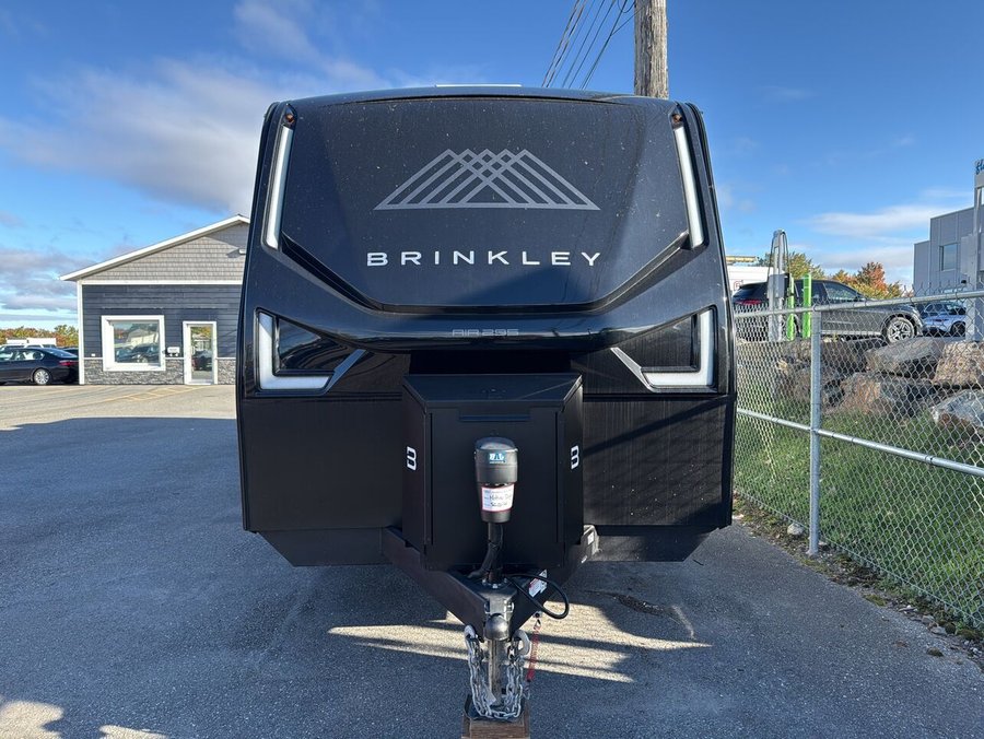 2025 BRINKLEY Z295 White