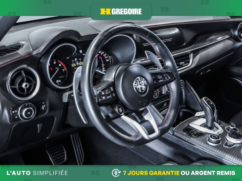 2023 Alfa Romeo Stelvio Black Saint-Eustache - photo #11