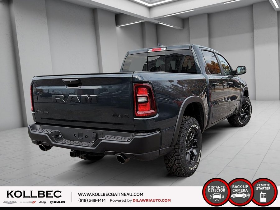 2026 RAM 1500 Rebel cabine d'équipe 4x4 caisse de 5 pi 7 po Forged Blue Metallic