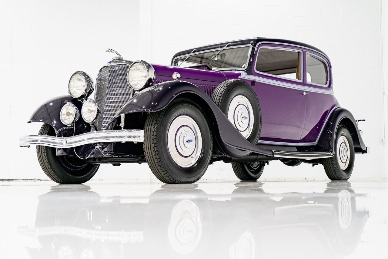 Lincoln KB Victoria Coupe One Of 18 Built, And The Only Known Surviving **PRICE IN USD** 1933 mauve Montréal - photo #35