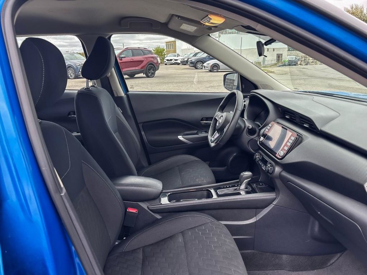 2024 Nissan Kicks 3N1CP5CV1RL535046 Blue Mirabel - photo #25