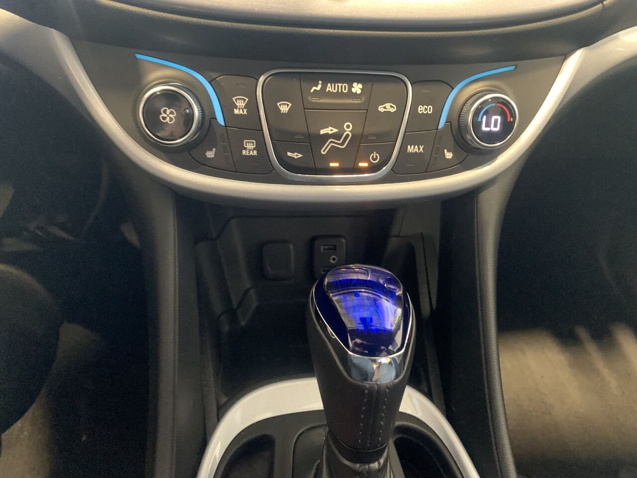 2017 Chevrolet Volt LT PHEV VOLT LT PHEV Grey Châteauguay - photo #29