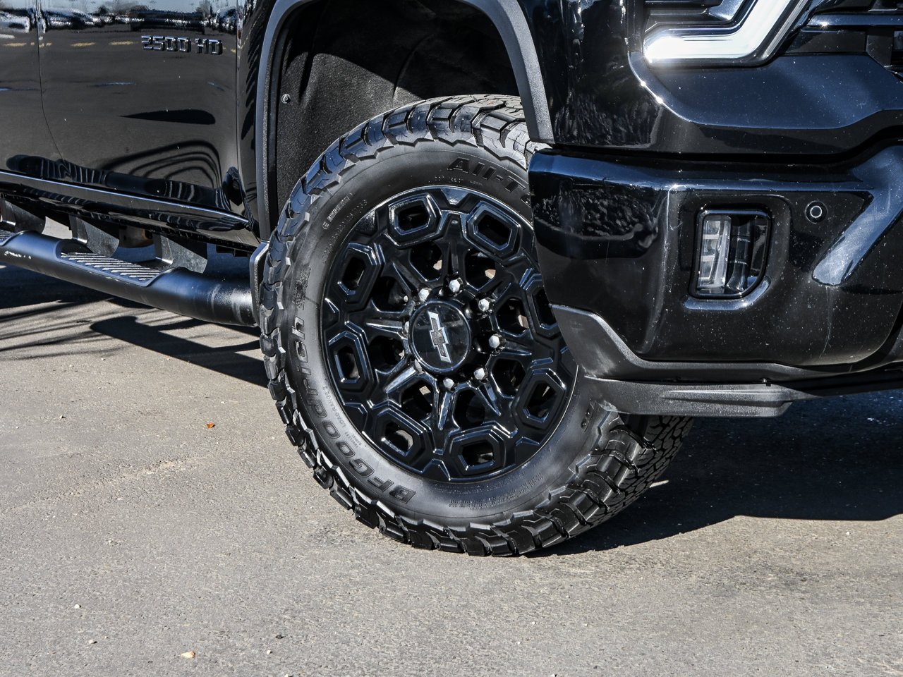 2024 Chevrolet Silverado 2500HD 4WD Crew Cab 159 LTZ Black Sherwood Park - photo #5
