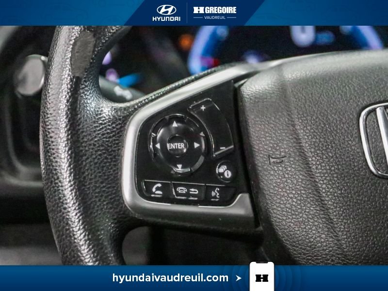 2019 Honda Civic White Laval - photo #20