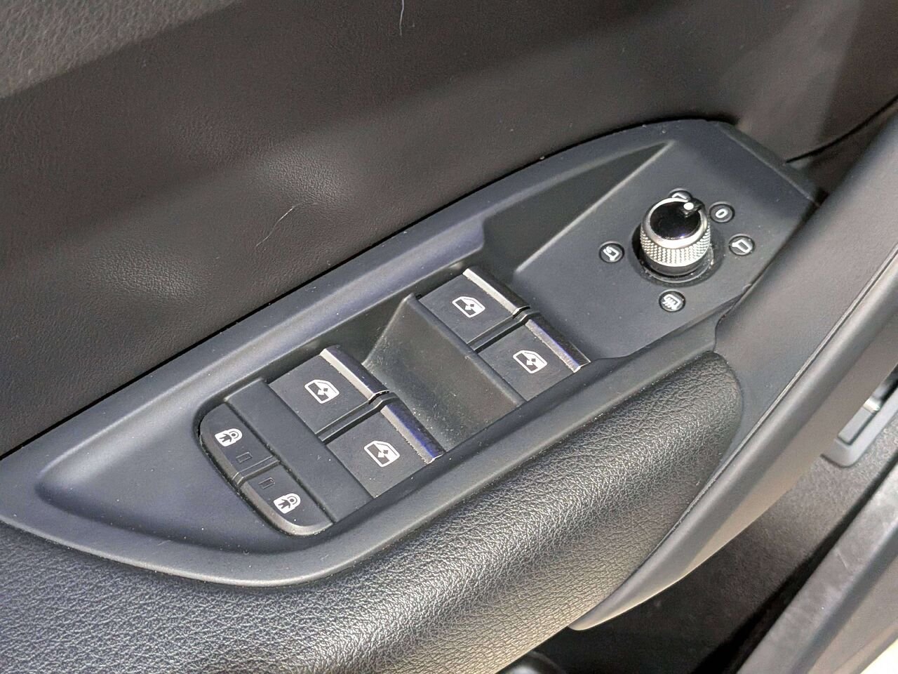 Audi Q5 Progressiv 45 TFSI quattro 2023 Bleu Val-David - photo #35