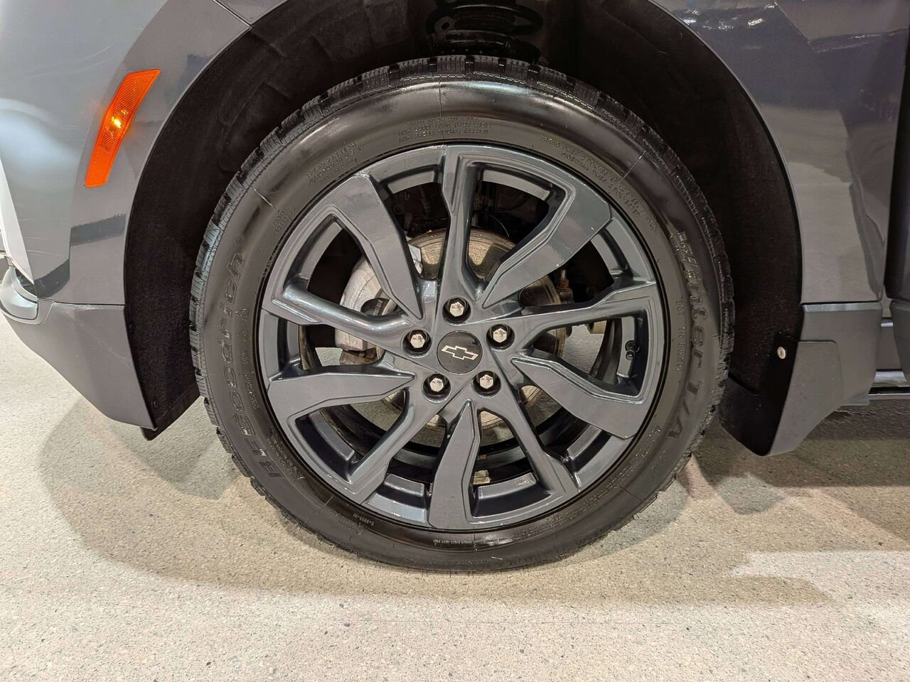 2023 Chevrolet Equinox AWD 4dr RS Grey Val-David - photo #36