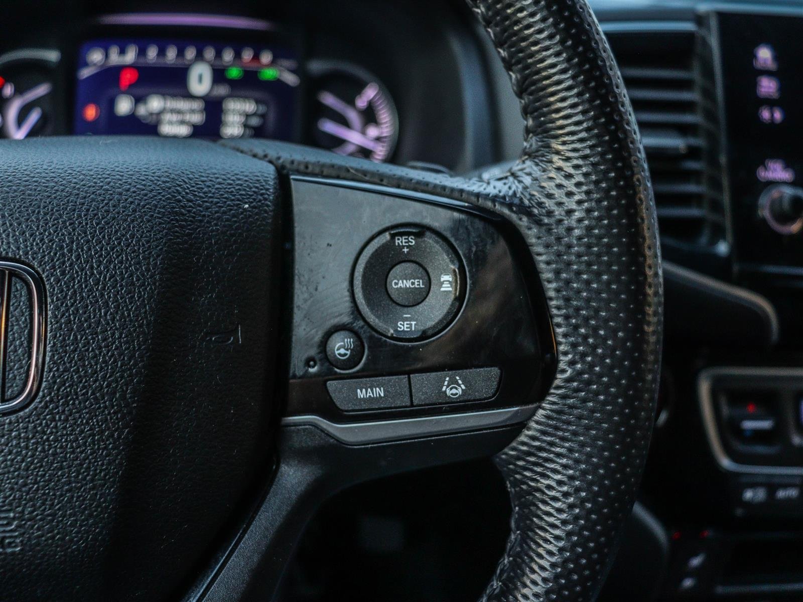 2023 Honda Passport Touring Ottawa & Gatineau - photo #26