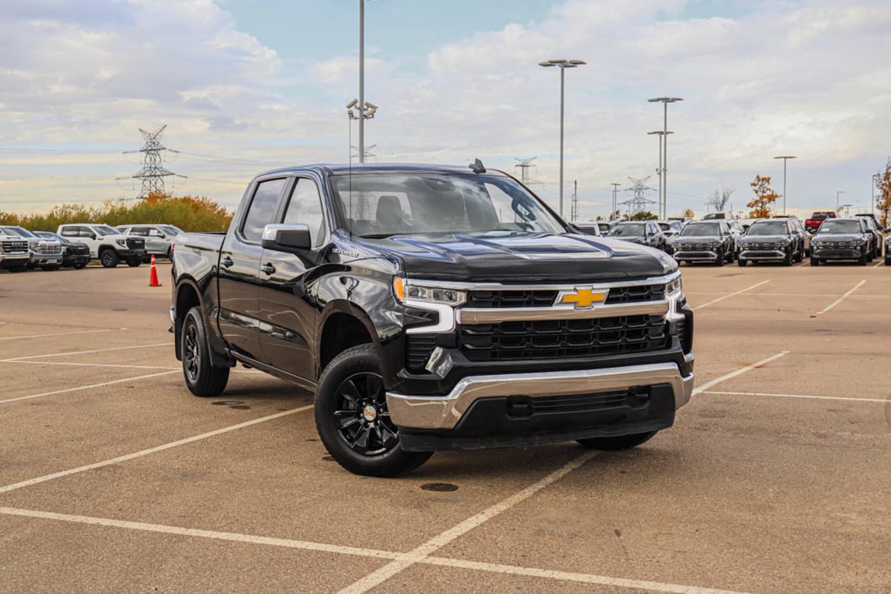 2026 Chevrolet Silverado 1500 4WD Crew Cab 147 LT Black Sherwood Park - photo #1