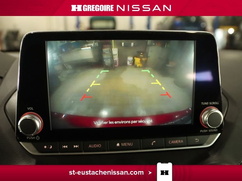 Nissan Sentra 2022 Rouge Laval - photo #21