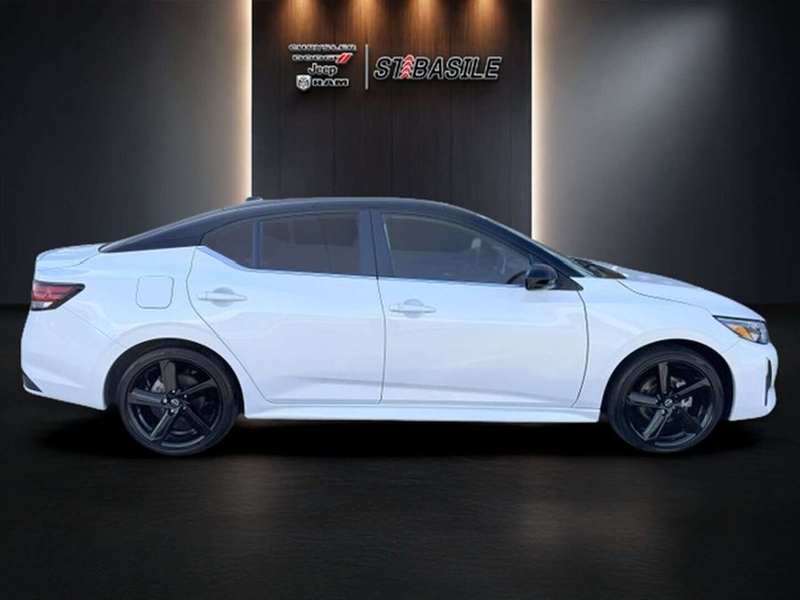 2024 Nissan Sentra SR , MAGS, TOIT OUVRANT, SIEGES ET VOLANT CHAUFFAN White