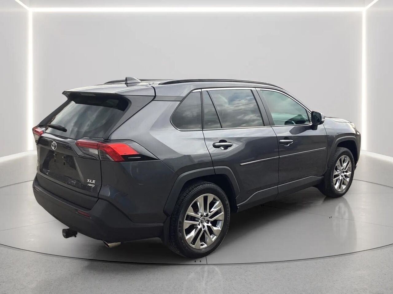 2020 Toyota RAV4 XLE TI Grey Gatineau - photo #4