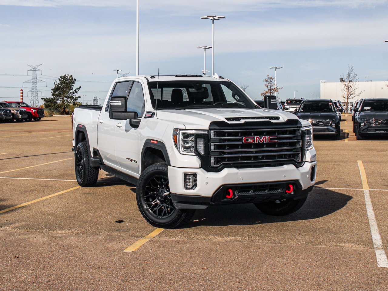 2022 GMC Sierra 3500HD 4WD Crew Cab 159 AT4 White Sherwood Park - photo #1