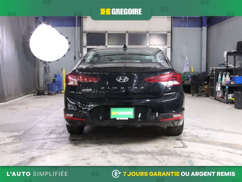 2020 Hyundai Elantra Black Saint-Eustache - photo #5