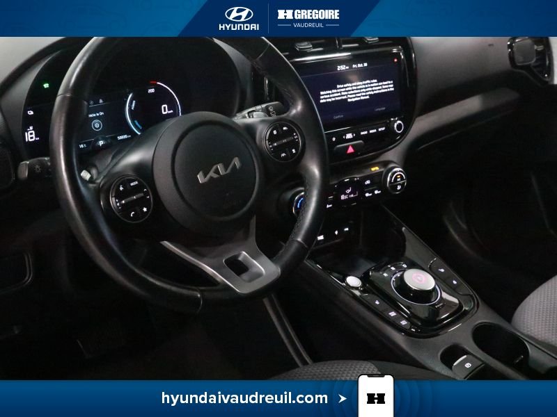 2023 Kia Soul Blue Vaudreuil-Dorion - photo #13