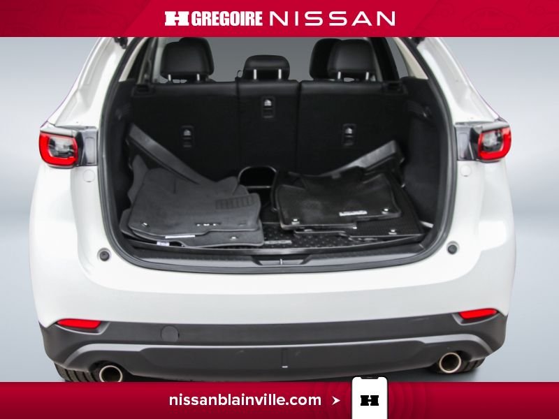 2023 Mazda CX-5 White Laval - photo #13