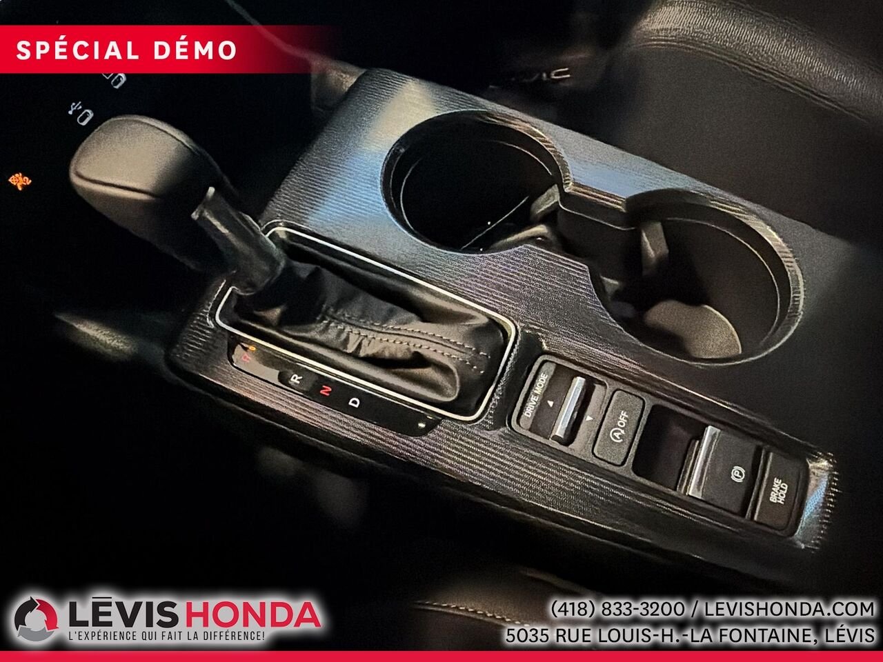 2025 Honda Civic Hatchback Sport CVT Solar Reflection Silver Metallic Lévis - photo #19