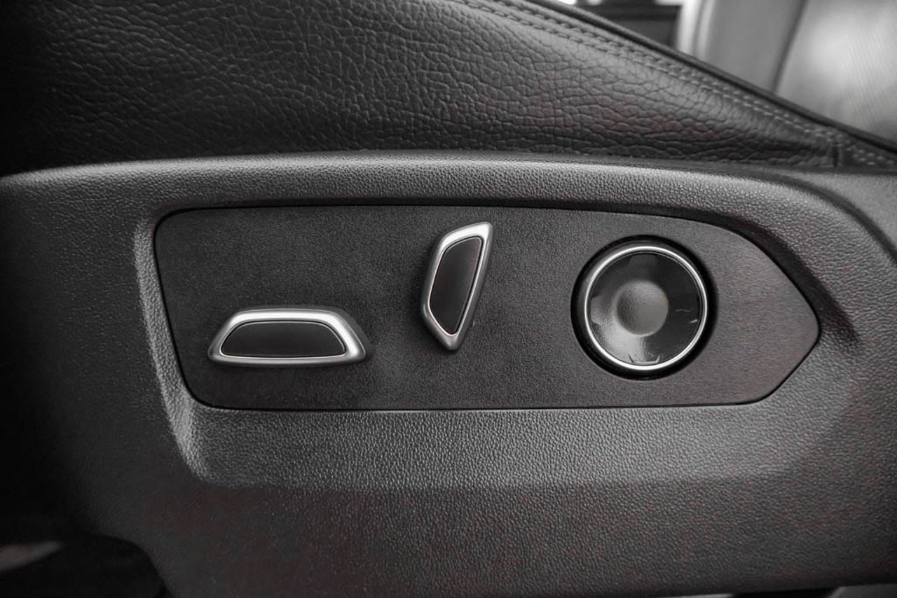2024 GMC Sierra 1500 4WD Crew Cab 147 Denali Black Sherwood Park - photo #15