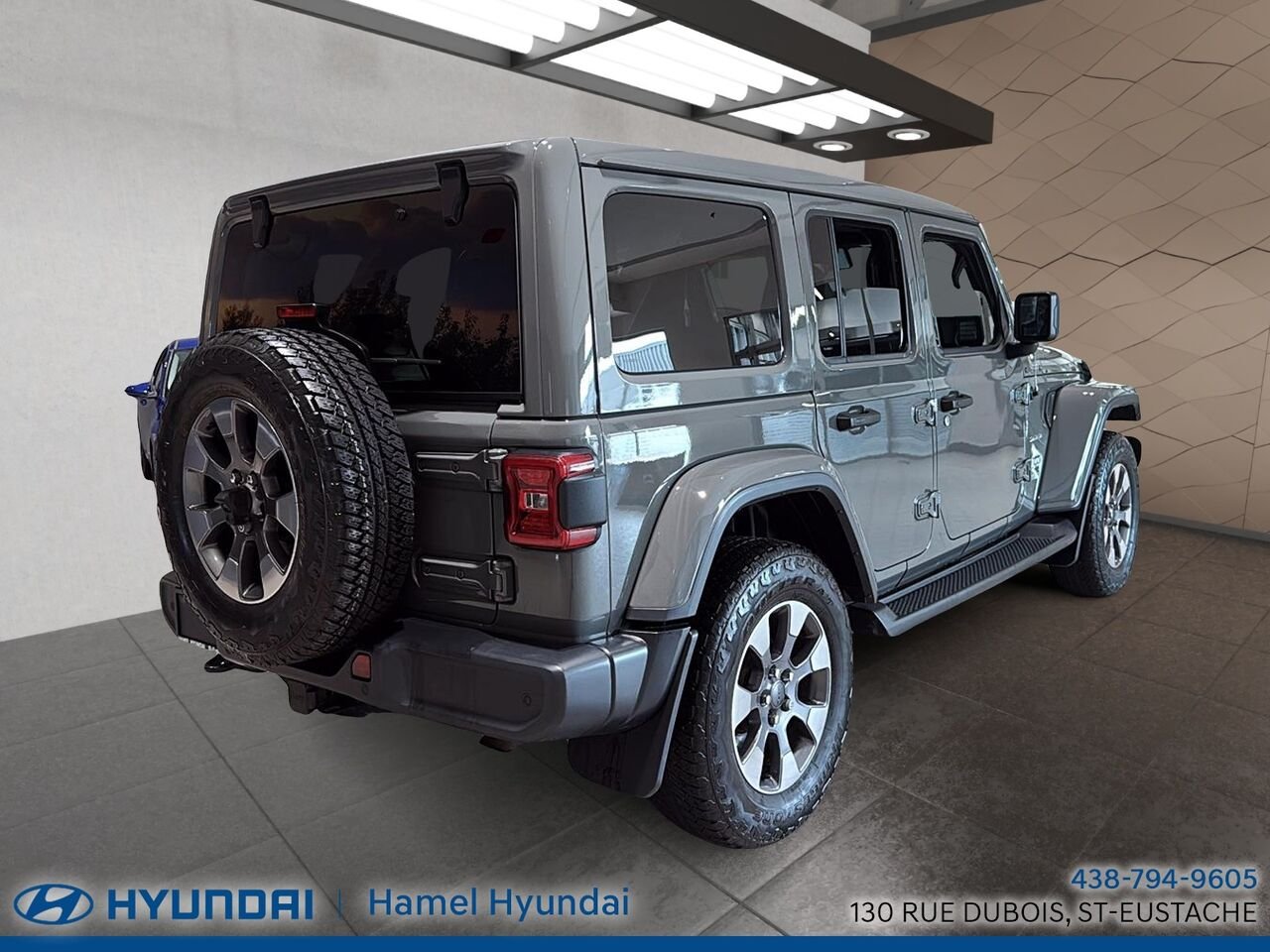 2020 Jeep Wrangler Unlimited Grey Saint-Eustache - photo #2