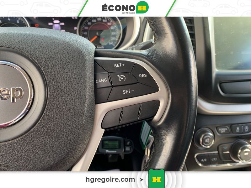 2015 Jeep Cherokee Grey Blainville - photo #12
