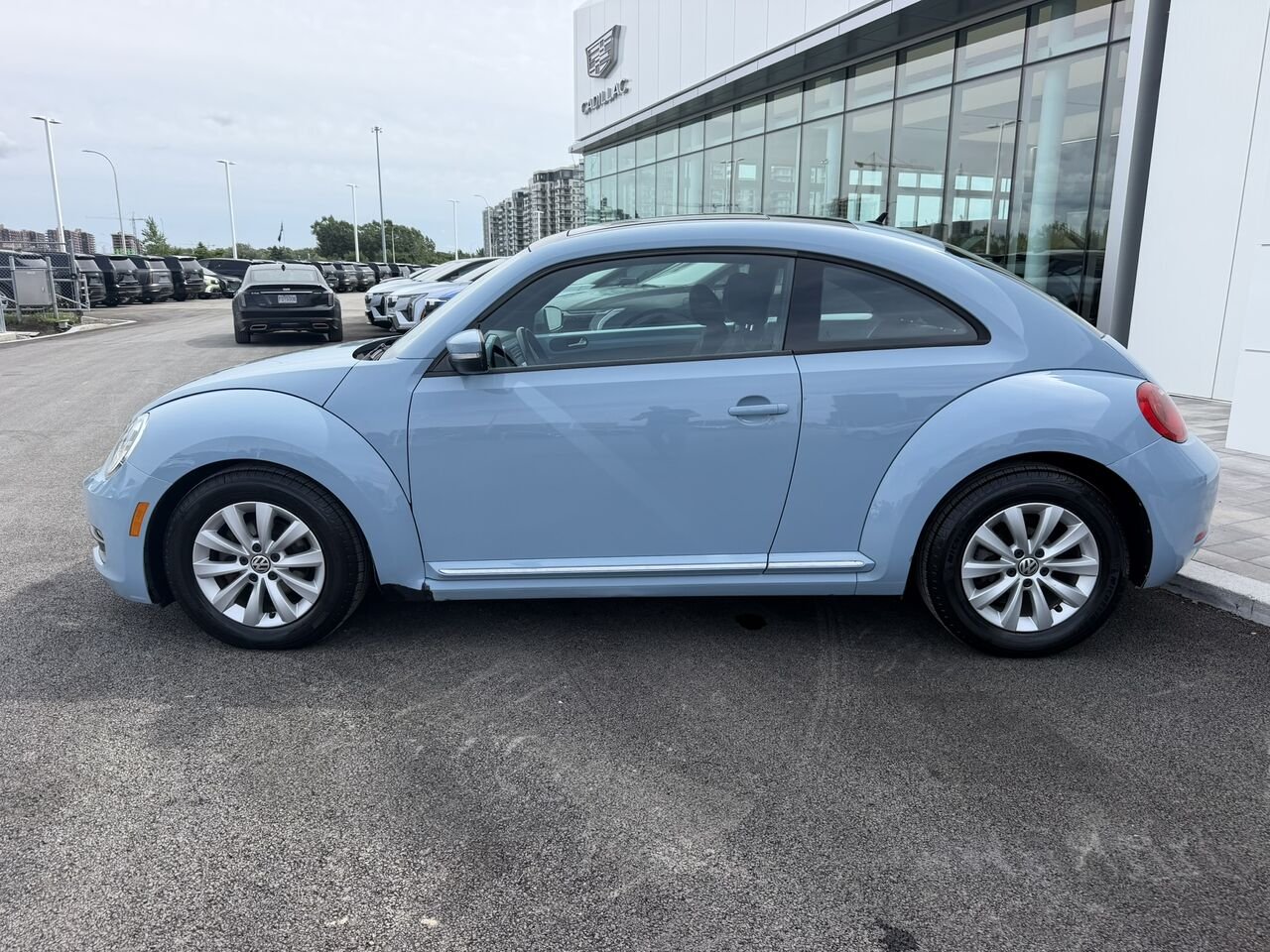 Volkswagen Coupé Beetle COUPE 2.5L 2014 Bleu Laval - photo #1