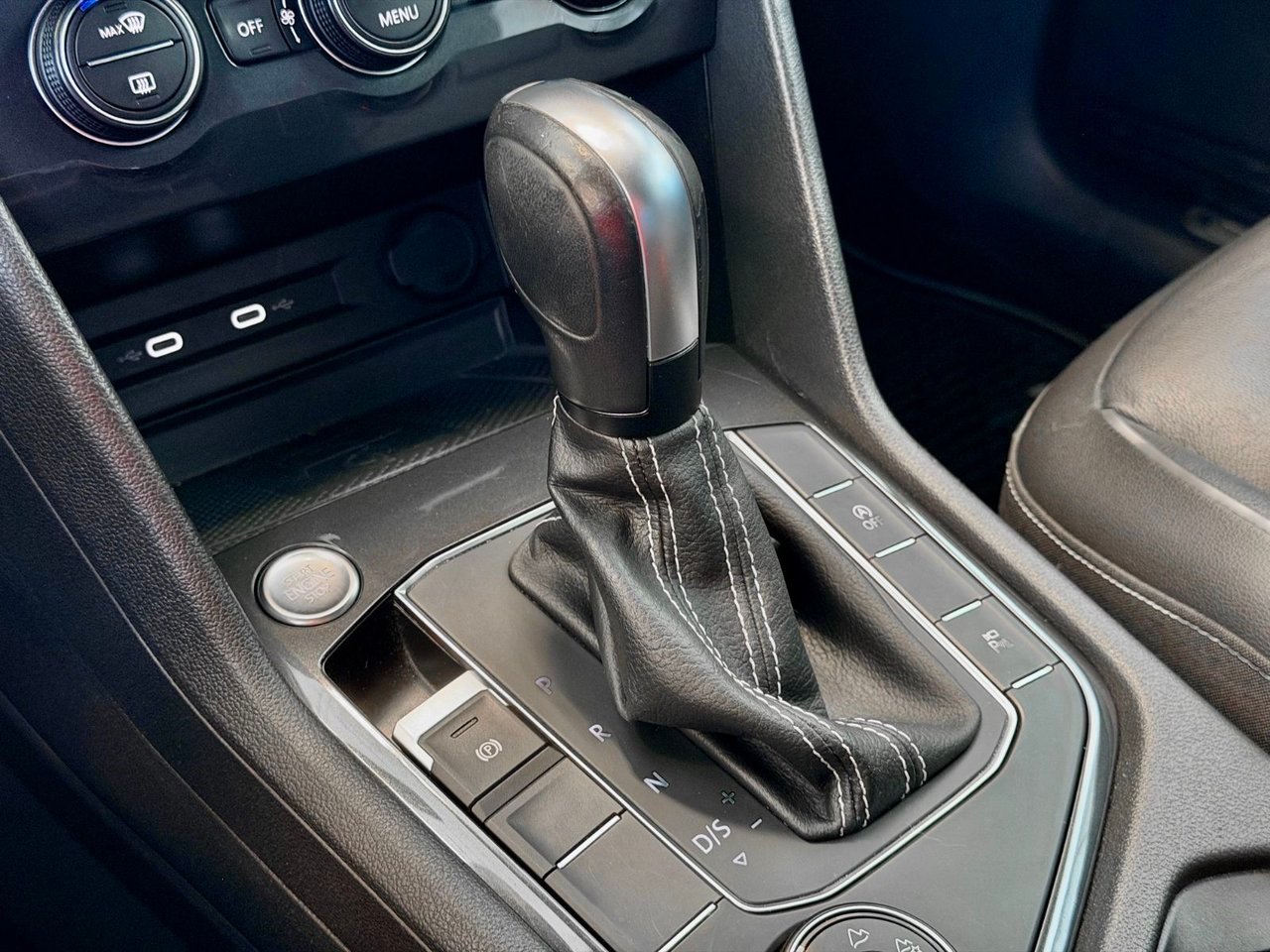 2021 Volkswagen Tiguan Silver Notre-Dame-des-Prairies - photo #26