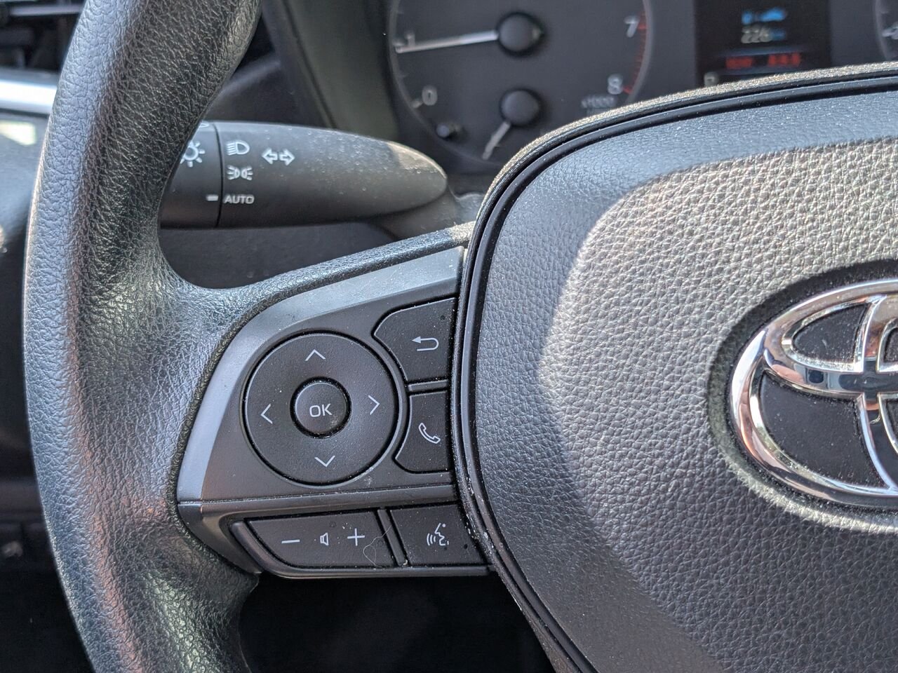 Toyota Corolla LE/SIÈGES CHAUFFANT/CAMÉRA DE RECUL/BLUETOOTH/AC 2023 Bleu Sherbrooke - photo #13