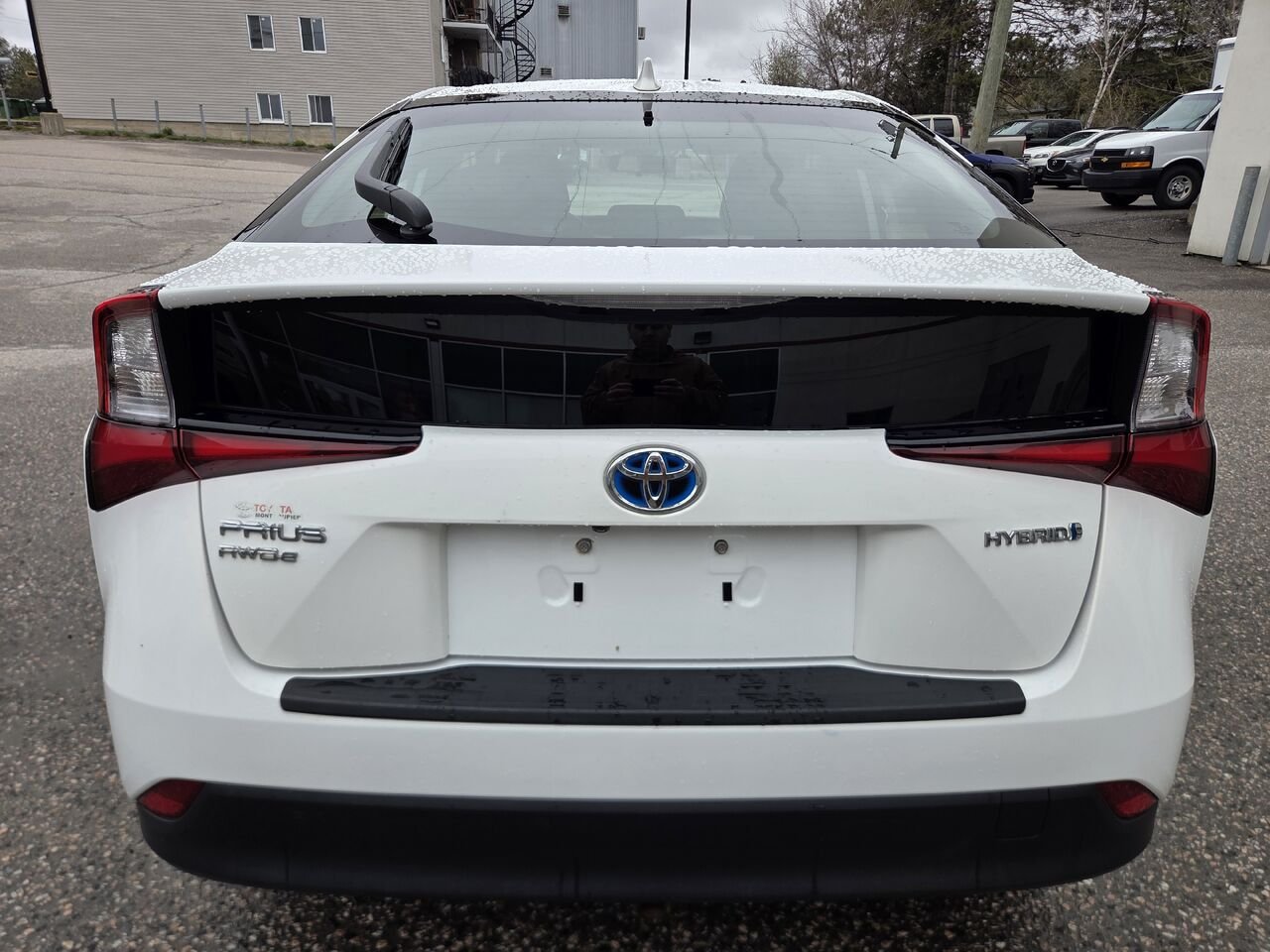 2020 Toyota PRIUS White Mont-Laurier - photo #5