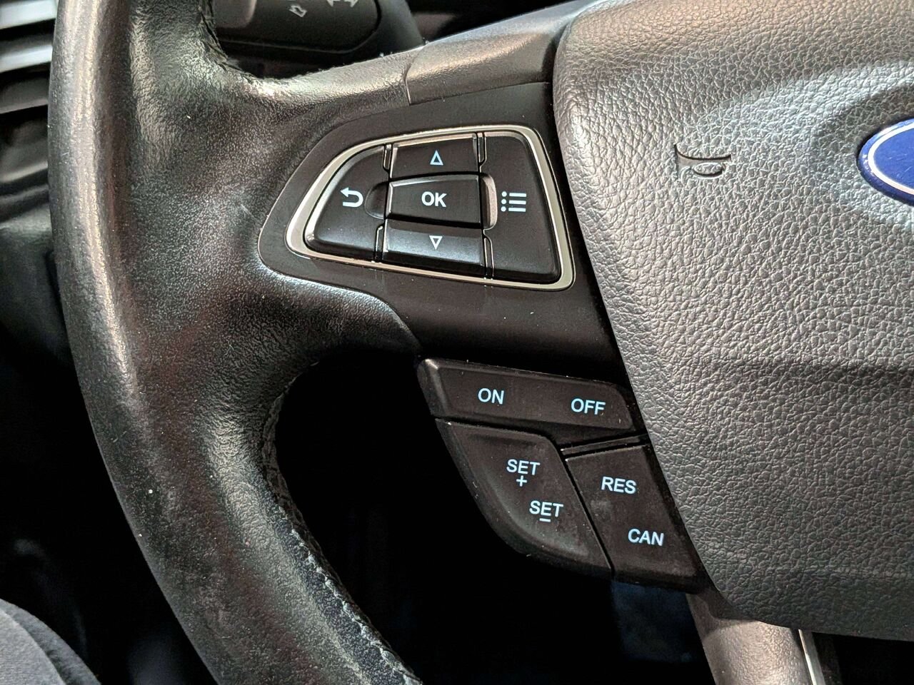 2018 Ford EcoSport Titanium 4WD Black Val-David - photo #13